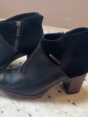 Karino Womens Bootie Size 7